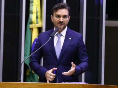 Novas regras do Imposto de Renda podem ser votadas em Plenário nesta quarta, diz relator