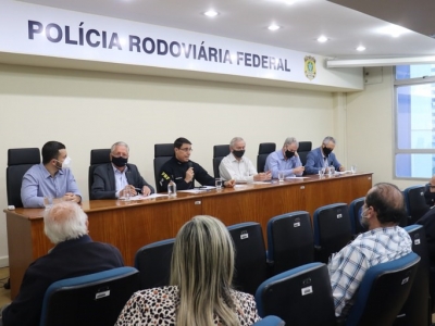 PRF reúne-se com autoridades da região serrana do ES