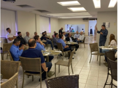 Transcares 42 anos: um quarentão charmoso e articulador