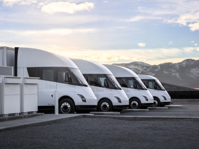 De acordo com Elon Musk, produção do Tesla Semi começa este ano