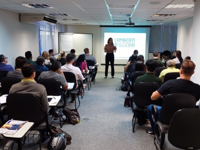 Jornada de Trabalho: o assunto não é novo, mas Transcares inova com curso dividido em parte teórica e prática