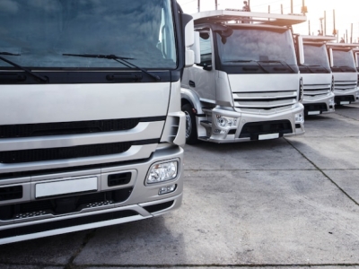 TI, transporte de cargas e férias ajudam a explicar alta de 1,1% dos serviços em julho, diz IBGE