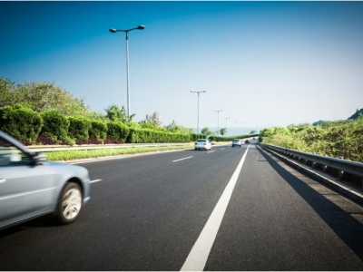 Atitudes que fortalecem as mulheres no transporte rodoviário de cargas