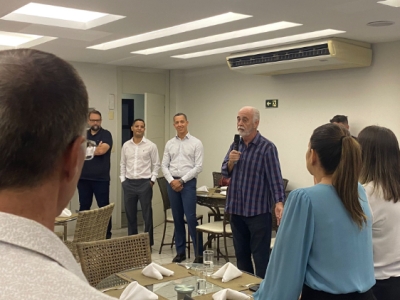 Almoço Executivo recomeça em novo dia, com presenças ilustres e anúncio do prefeito