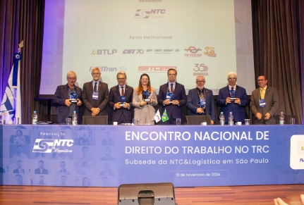 Transcares presente em Encontro Nacional de Direito do Trabalho no TRC, da NTC