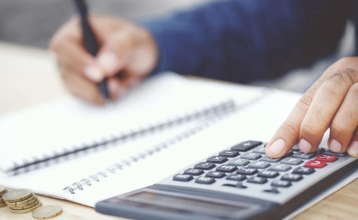 Custo Brasil está entre as principais barreiras da competitividade industrial, revela pesquisa da CNI