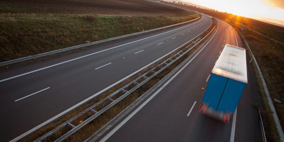 Ministério dos Transportes debate efeitos da reforma tributária nas concessões e nos investimentos em infraestrutura
