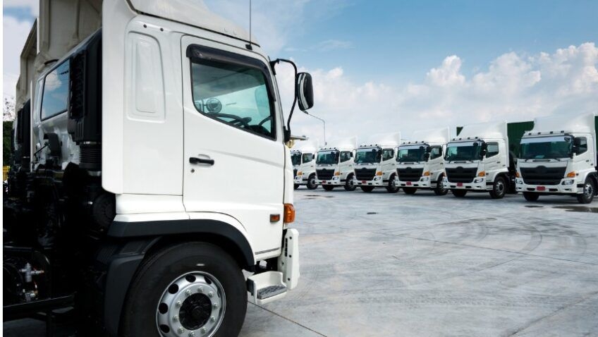  Venda de caminhões usados cresce 27,7% em 2025 e atinge 444,8 mil unidades