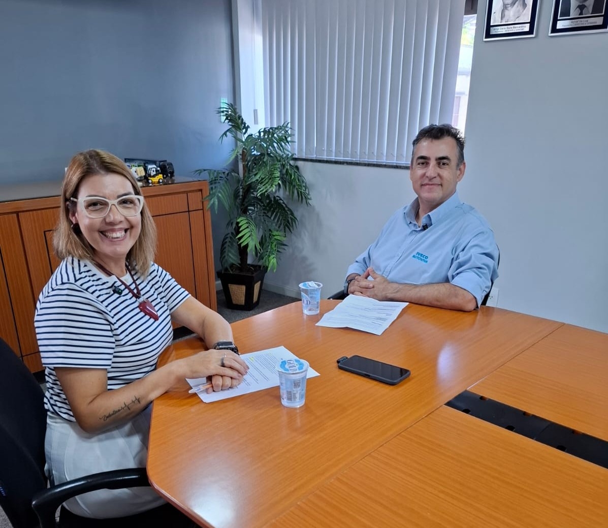 Podcast Transcares mergulha no universo dos caminhões pesados e fala sobre Iveco S-Way