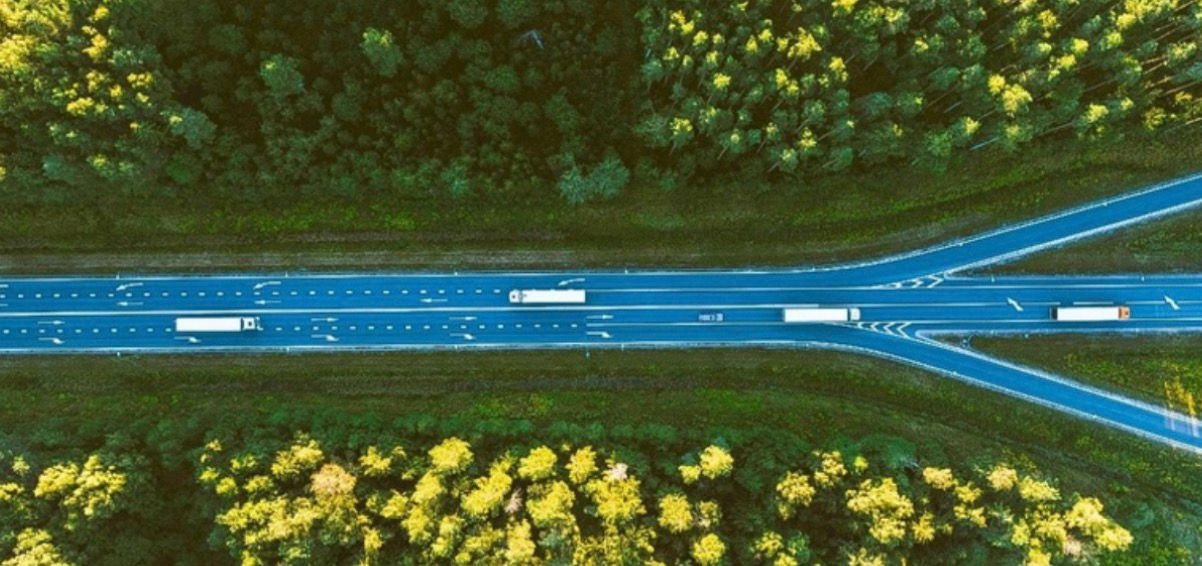 ANTT institui Comissão para impulsionar corredores logísticos sustentáveis e inovação regulatória