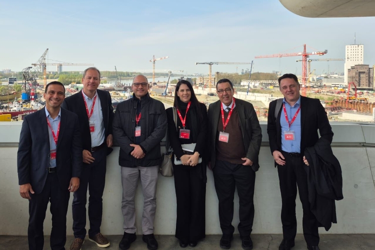CNT lidera missão técnica à Europa para modernizar governança das hidrovias no Brasil