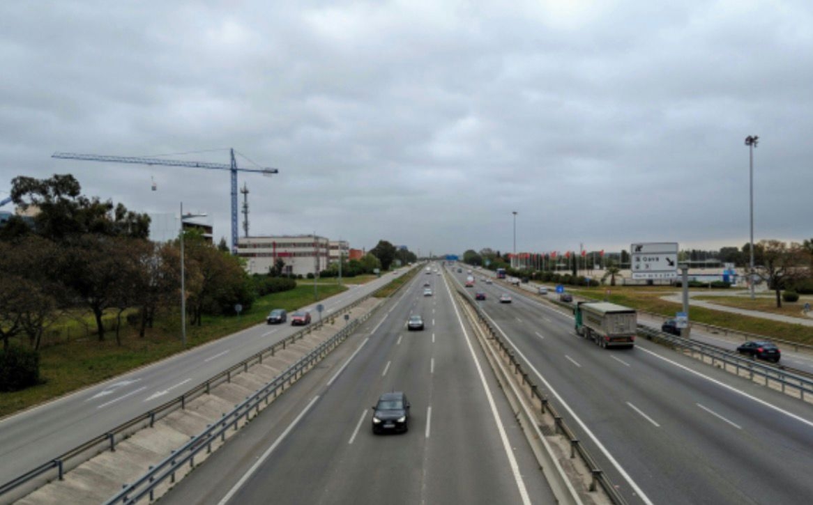 No Paraná, mais de 280 km de rodovias federais recebem reforço em sinalização e segurança viária