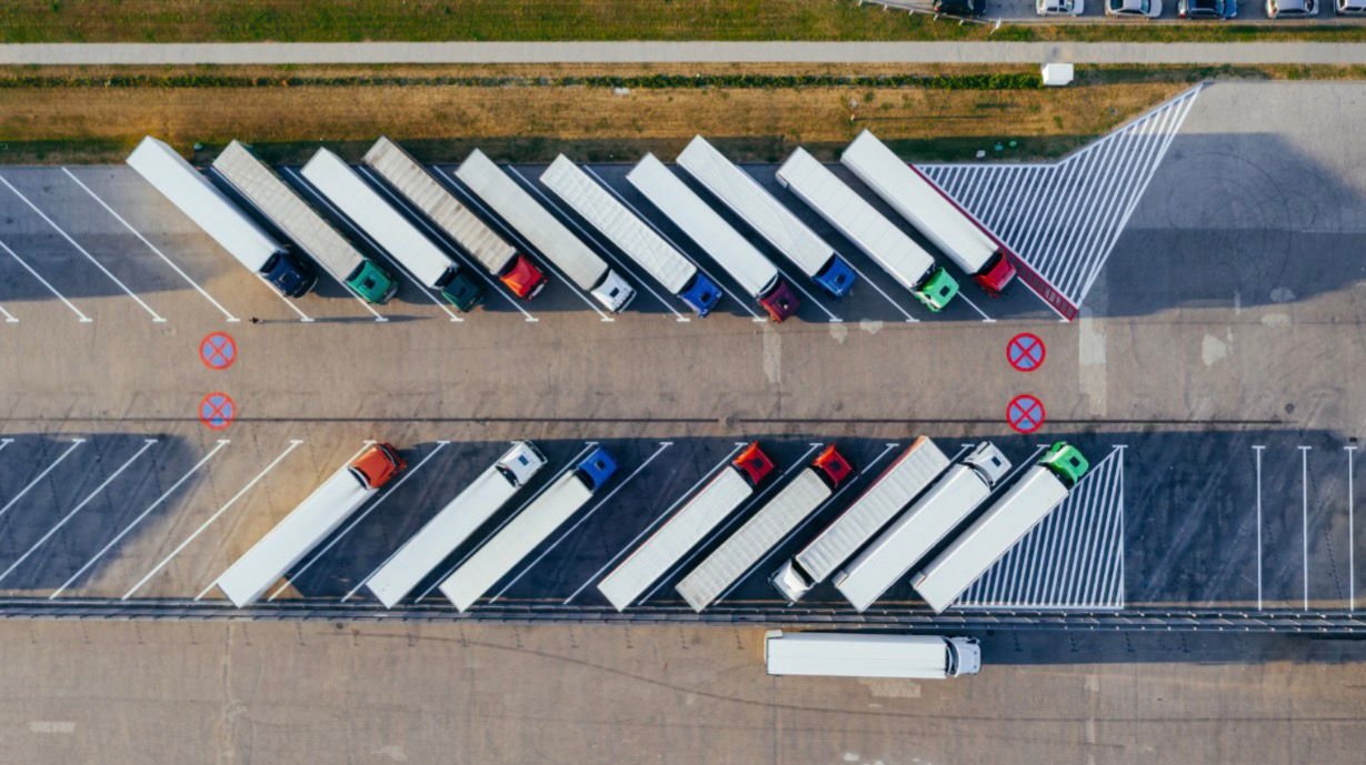 Empresas que transportam o Brasil agora também precisam comprovar eficiência ambiental