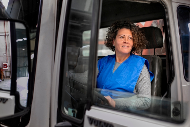 Mais Motoristas: SEST SENAT abre inscrições para mulheres realizarem mudança gratuita de CNH