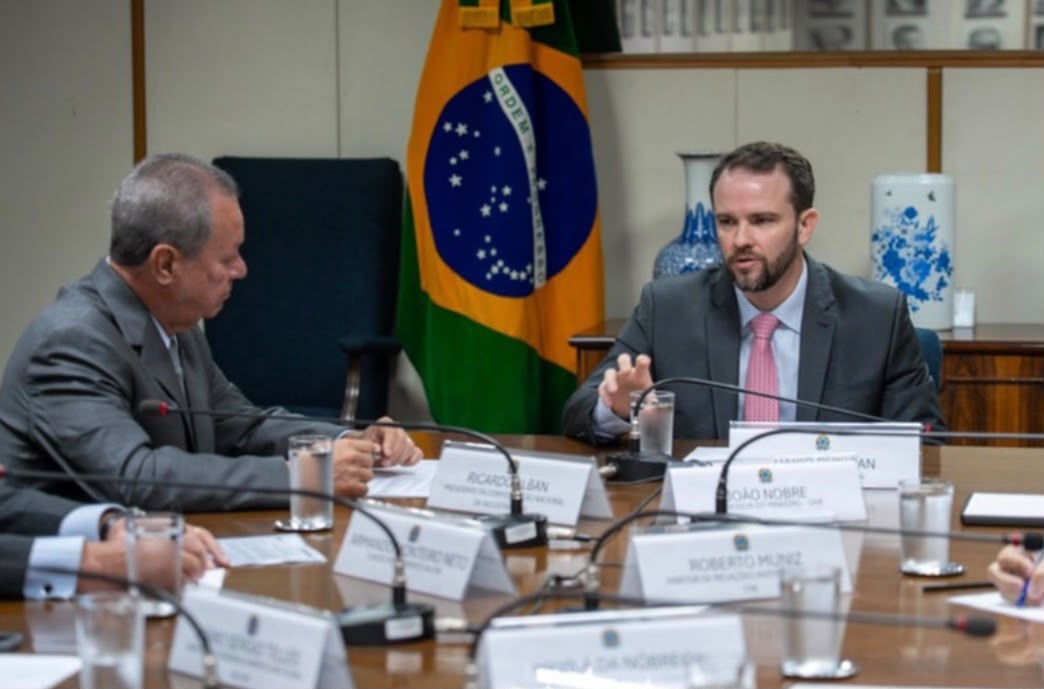 Em reunião na Fazenda sobre reforma tributária, CNI pede previsibilidade para investimentos