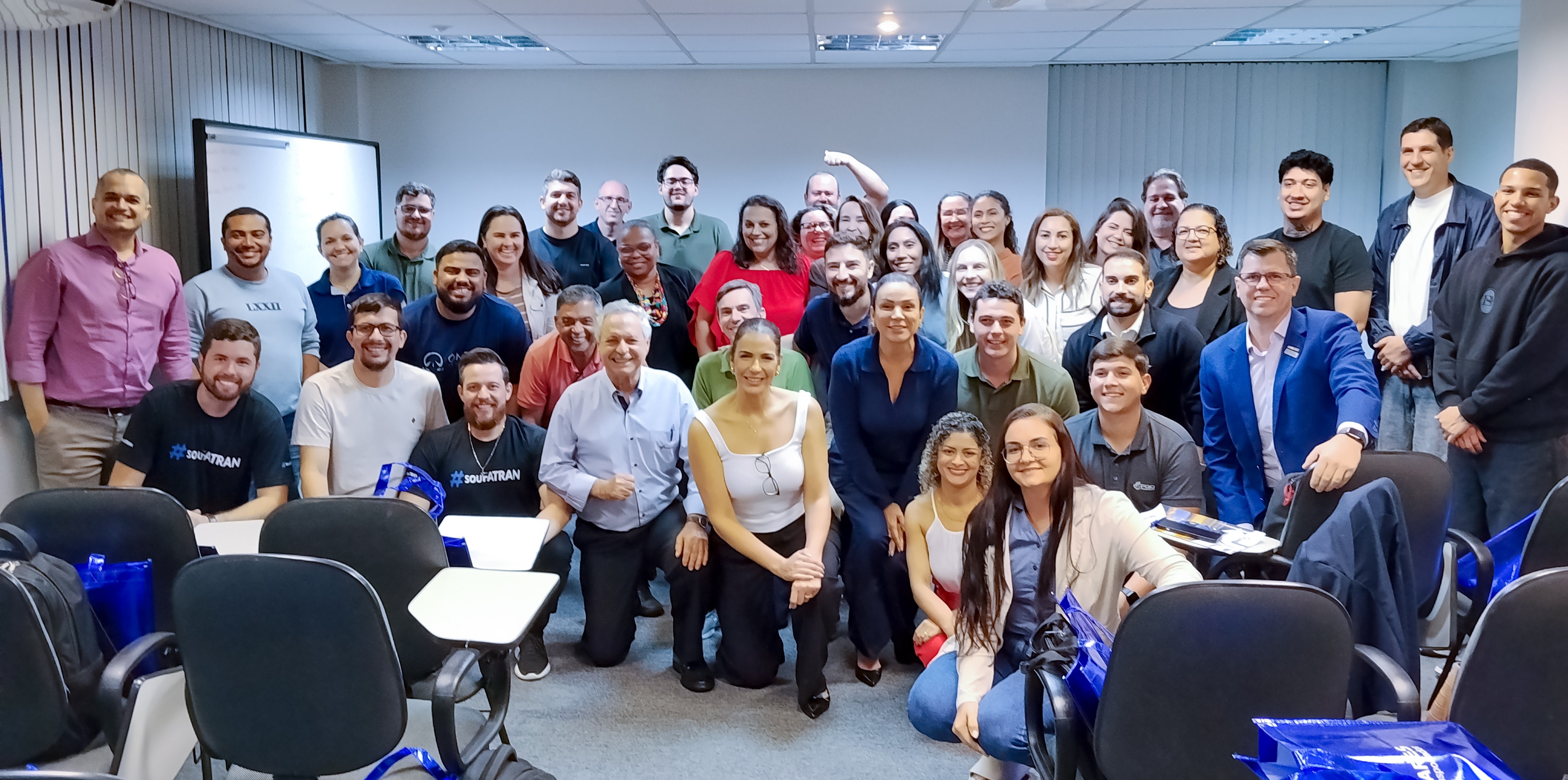 Da curiosidade à estratégia: empresas aprendem a usar IA como aliada da gestão