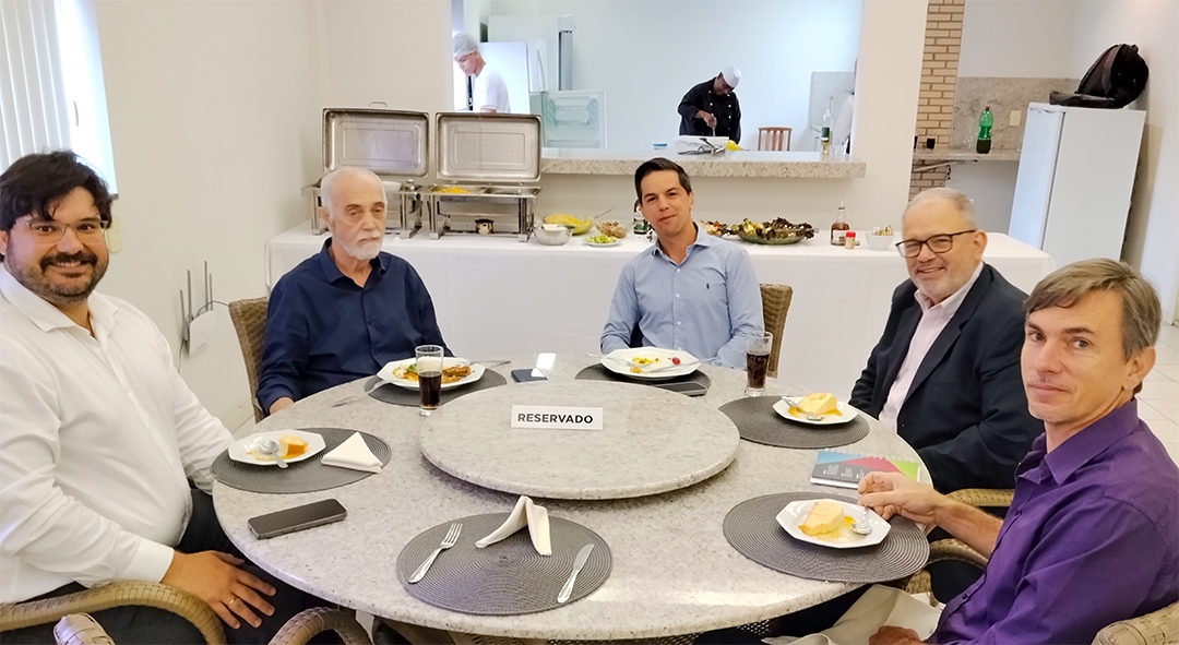 Almoço Executivo: bate-papo, novos mantenedores e vocação capixaba “na mesa”