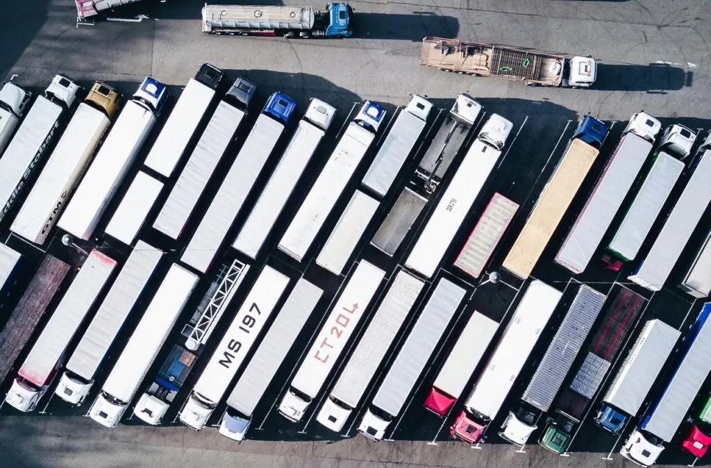 Frete rodoviário cai 2,7% em julho e chega a R$ 0,403 por tonelada/km