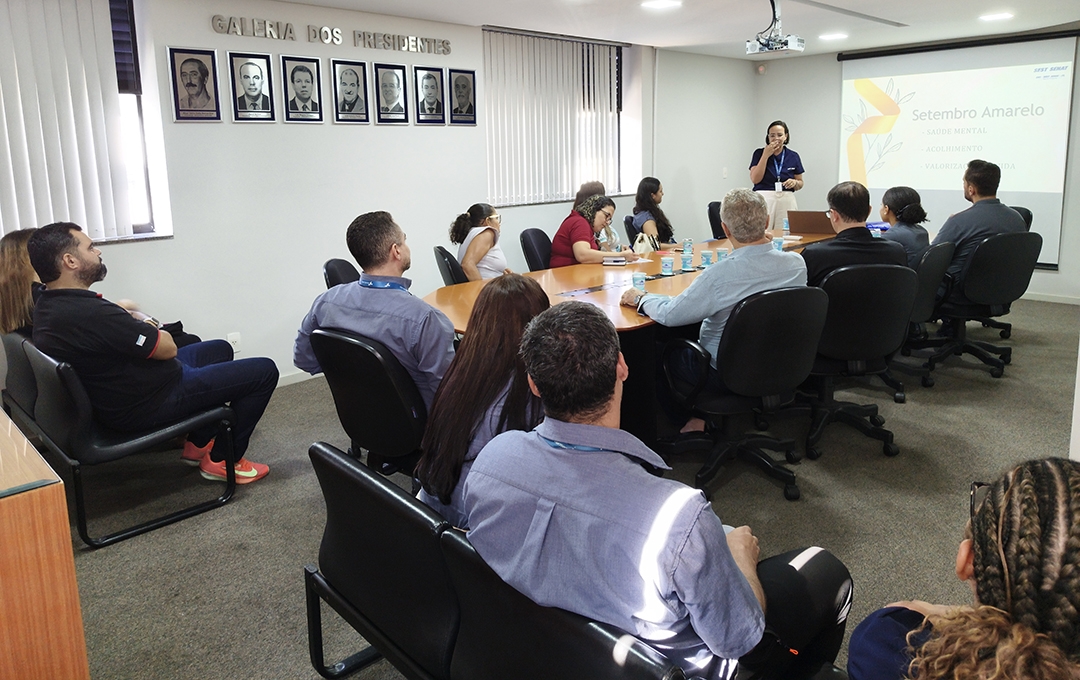 Transcares reúne equipe e profissionais do setor para um momento de reflexão em palestra sobre a campanha Setembro Amarelo